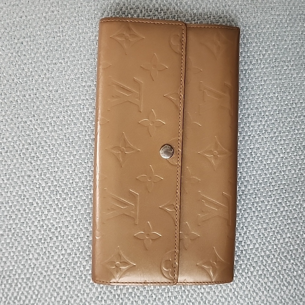 Authentic Louis Vuitton long wallet